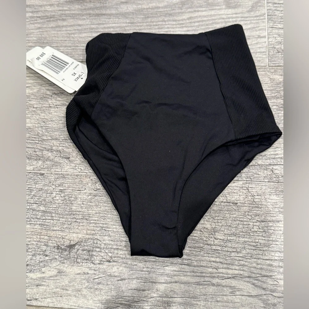 NWT L*Space solstice bikini top Jackie bottoms